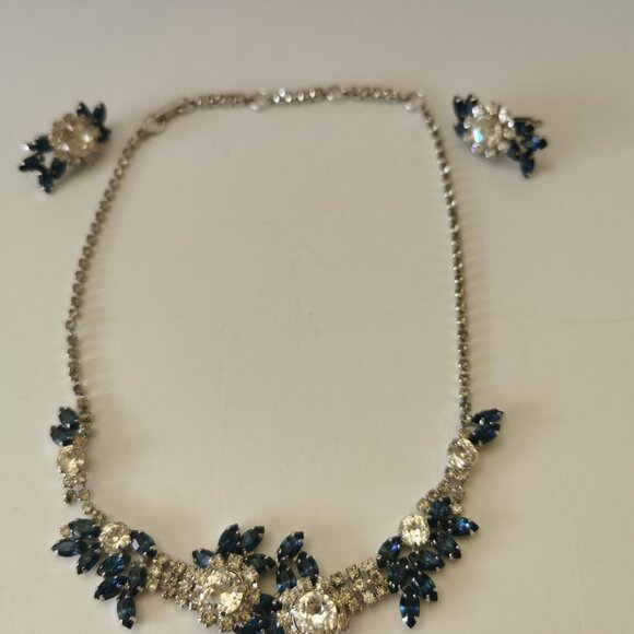Vintage Sterling Jay Kel Rhinestone Necklace and Earring Set - Picture 4 of 15